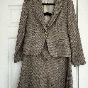 Gold and Gray Blazer with Tailored Fit and Notched Lapel